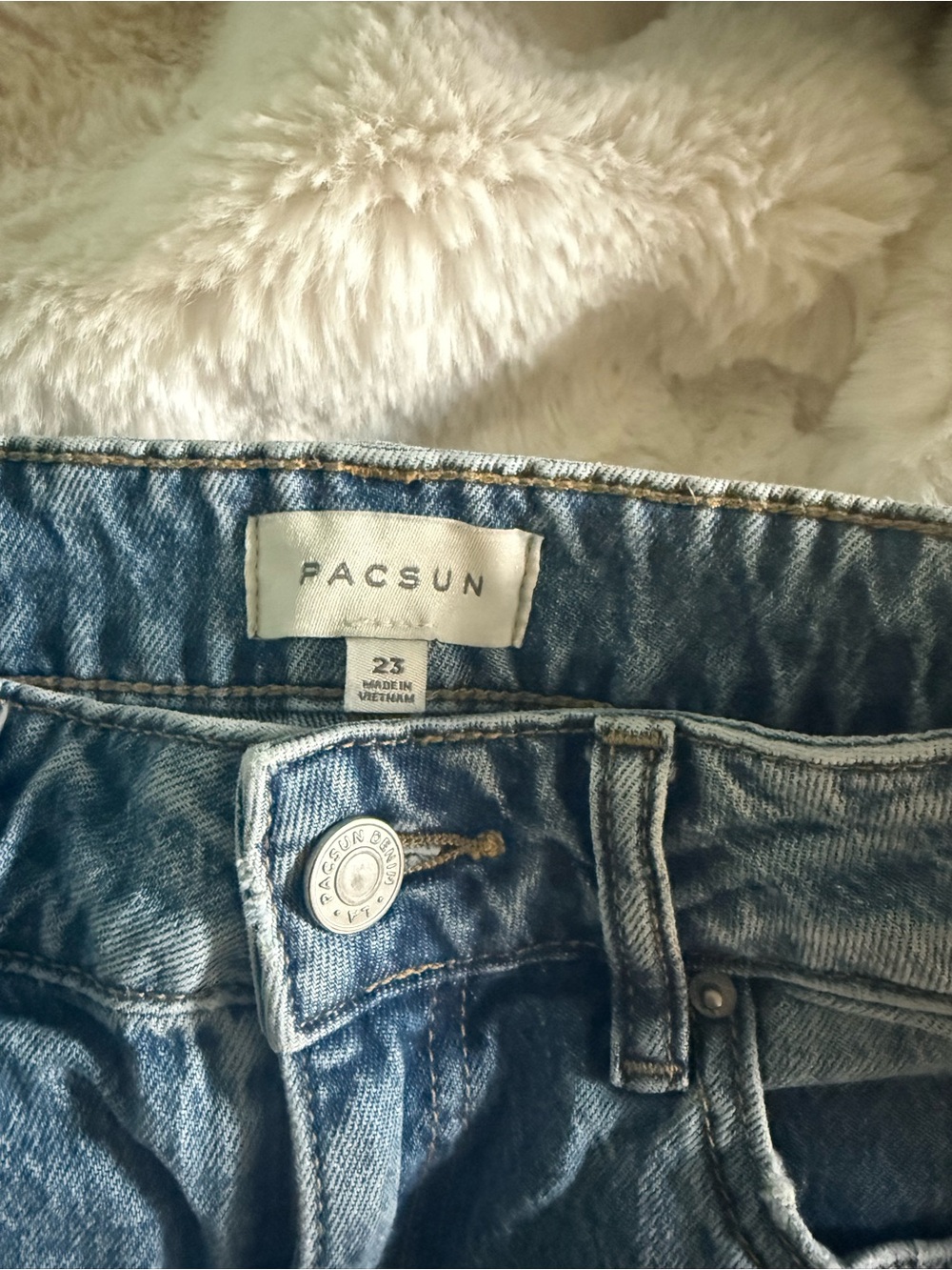 PacSun Light Blue Washed Denim Mini Skirt - Picture 3 of 3